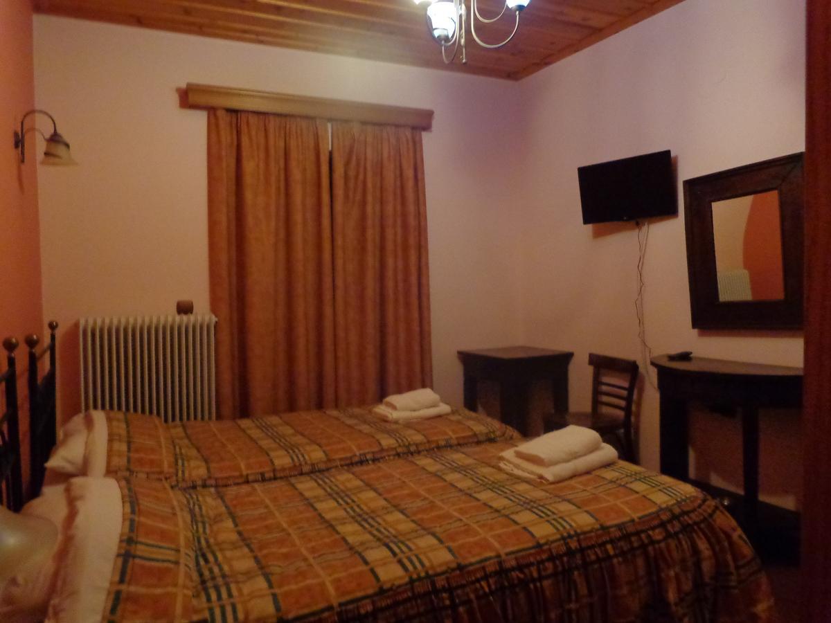 Plátanos Alonaki Guesthouse מראה חיצוני תמונה