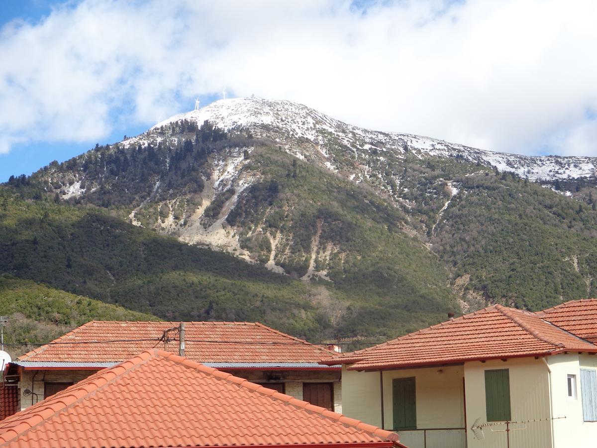 Plátanos Alonaki Guesthouse מראה חיצוני תמונה