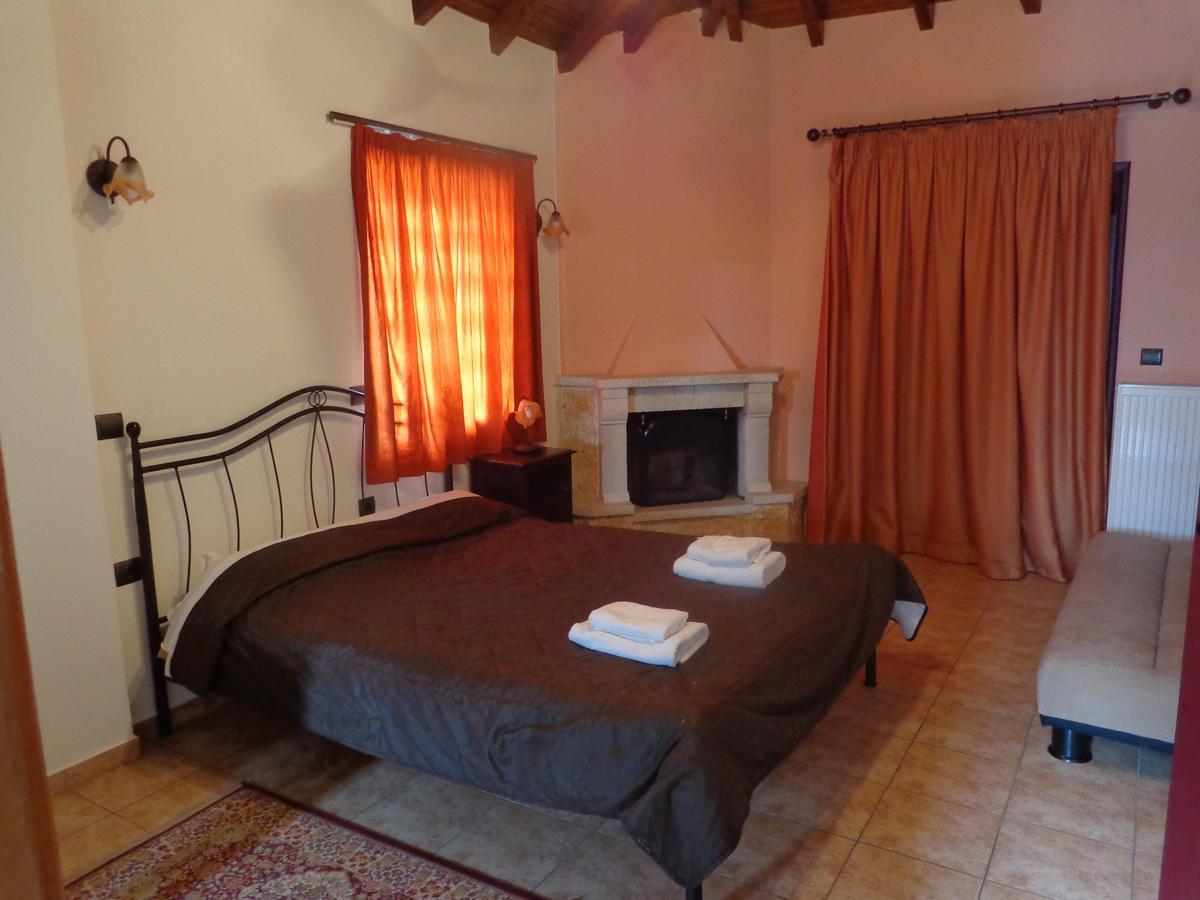 Plátanos Alonaki Guesthouse מראה חיצוני תמונה