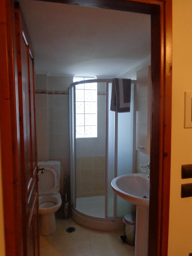 Plátanos Alonaki Guesthouse מראה חיצוני תמונה