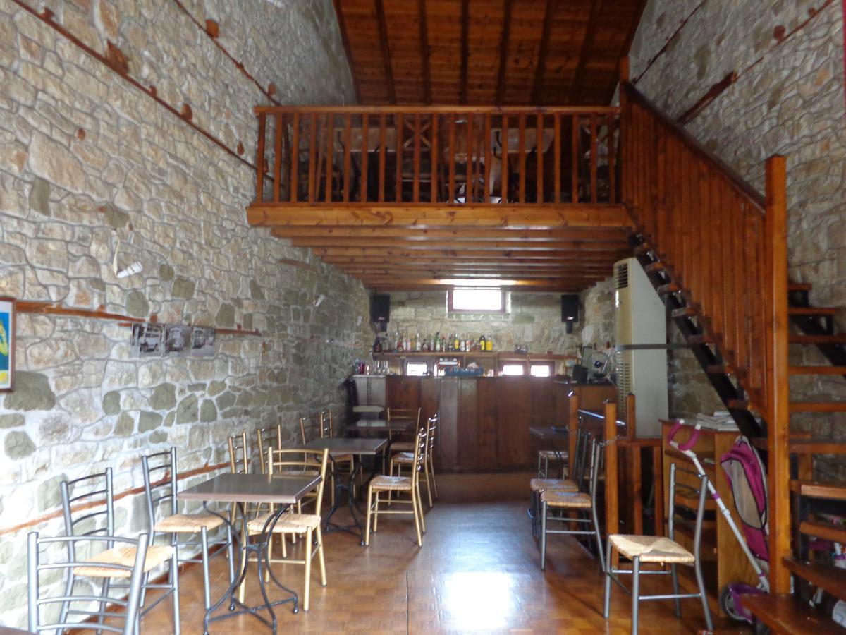 Plátanos Alonaki Guesthouse מראה חיצוני תמונה